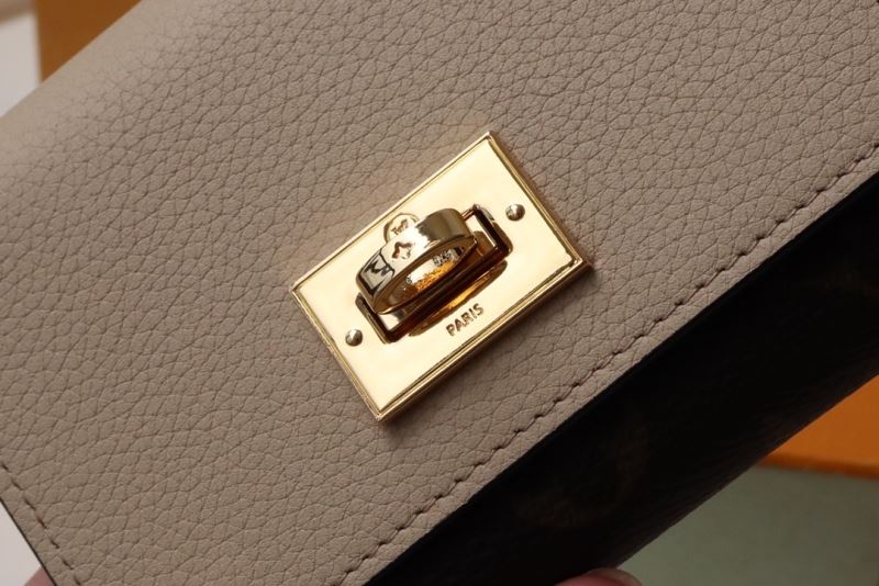 Louis Vuitton Wallets